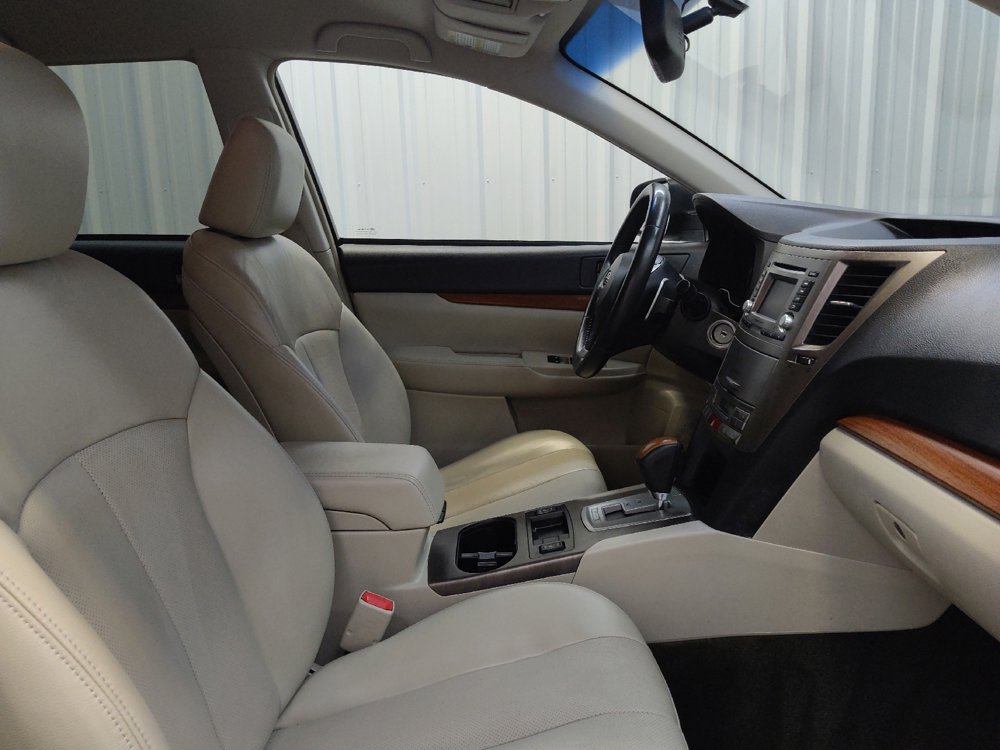 Used 2014 Subaru Outback 2.5i Limited AWD/4WD image 21