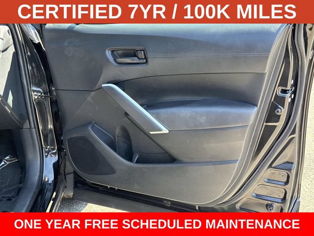 Used 2024 Toyota Corolla Cross AWD Hybrid image 8