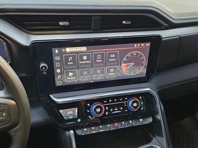 Used 2024 GMC Sierra 1500 Denali w/ Denali Reserve Package AWD/4WD image 15