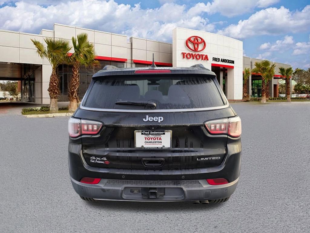 Used 2018 Jeep Compass Limited w/ Navigation Group image 5