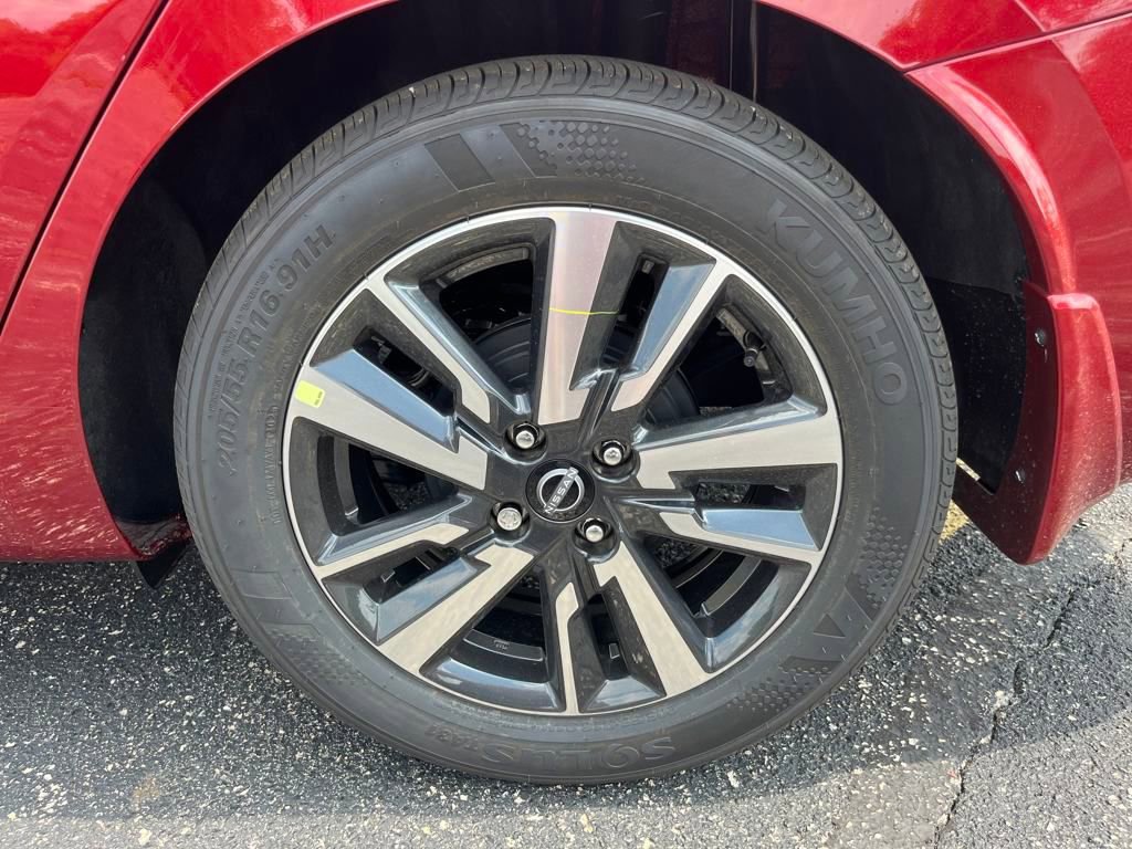 New 2025 Nissan Versa SV w/ Trunk Package image 10