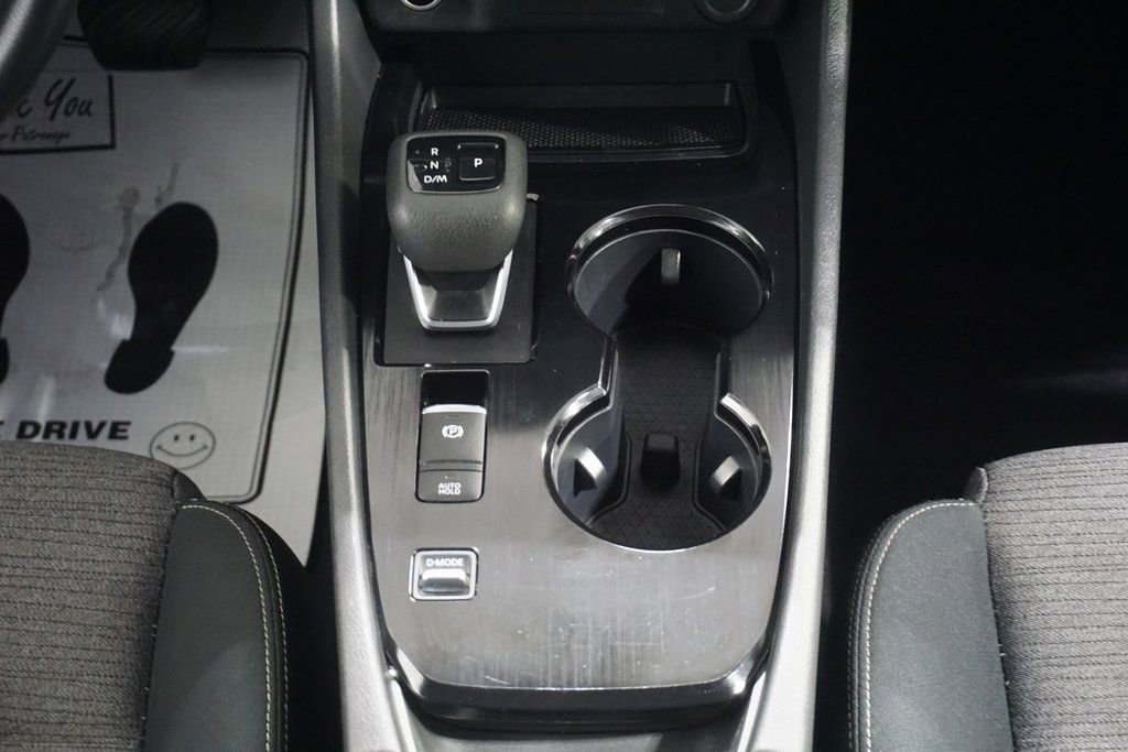 Used 2023 Nissan Rogue SV image 30