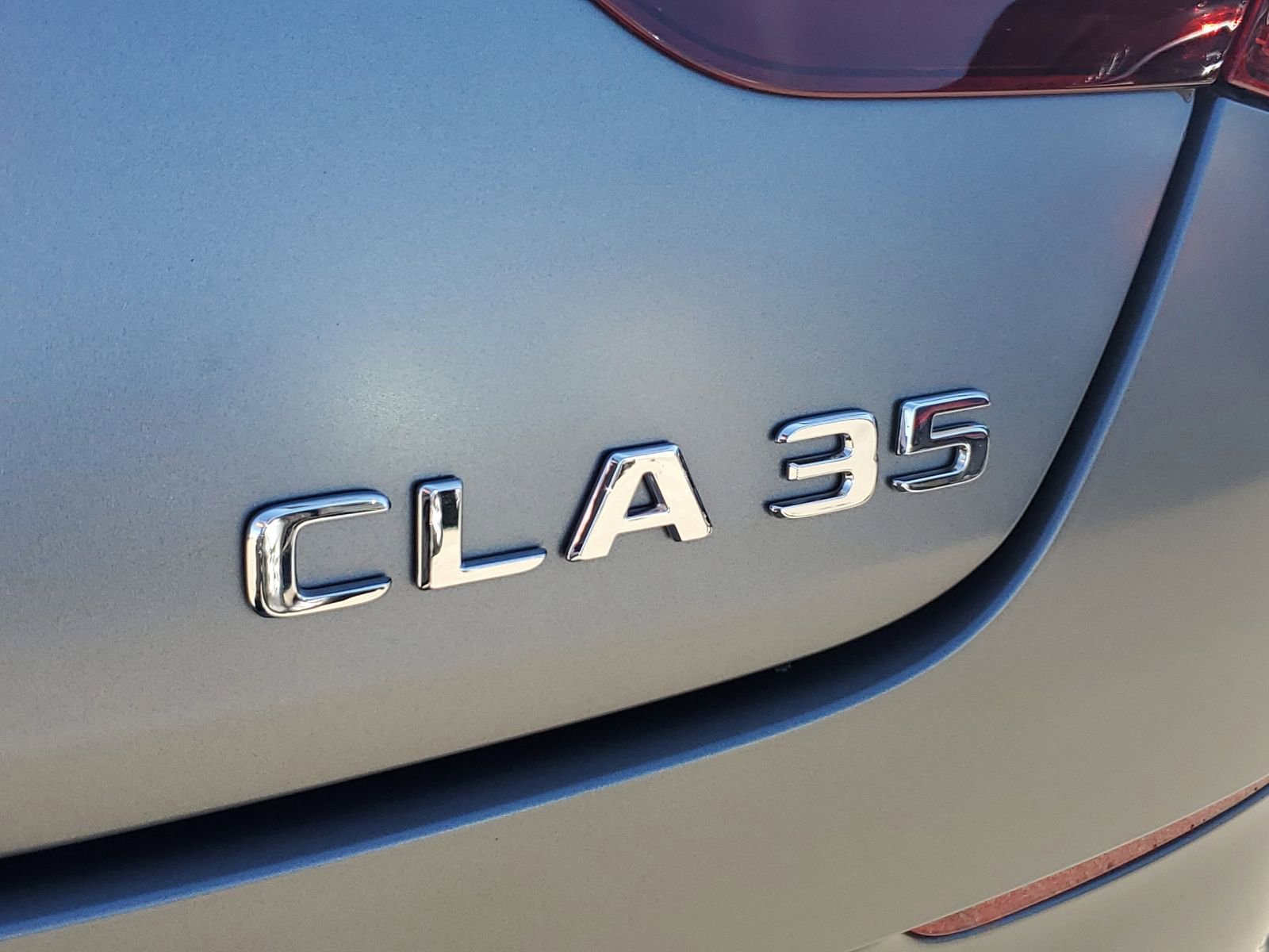 Used 2025 Mercedes-Benz CLA 35 AMG 4MATIC image 8