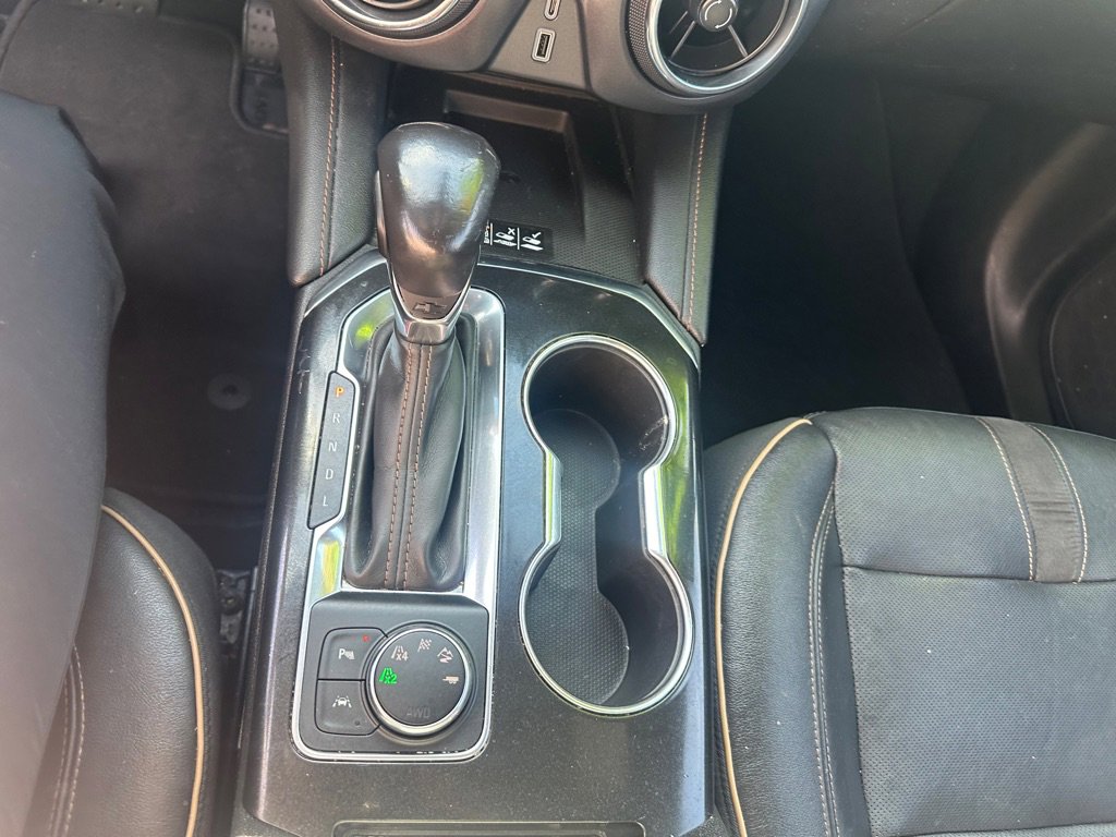 Used 2019 Chevrolet Blazer Premier w/ Sun and Wheels Package AWD/4WD image 15