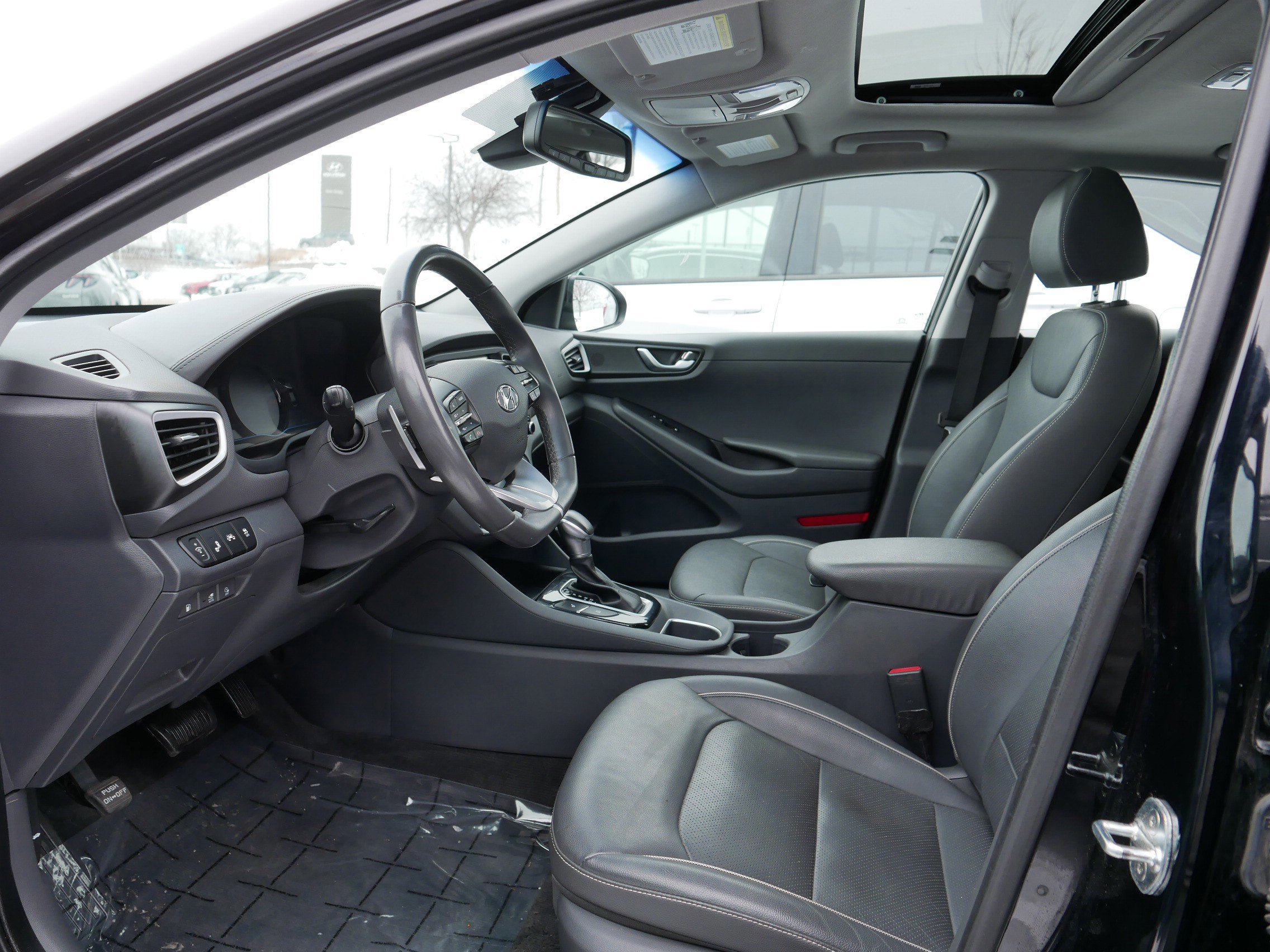 Used 2019 Hyundai Ioniq Limited w/ Ultimate Package 02 image 28