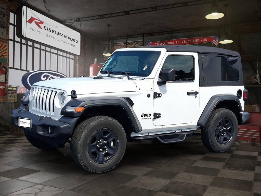 Used 2022 Jeep Wrangler Sport AWD/4WD video 1