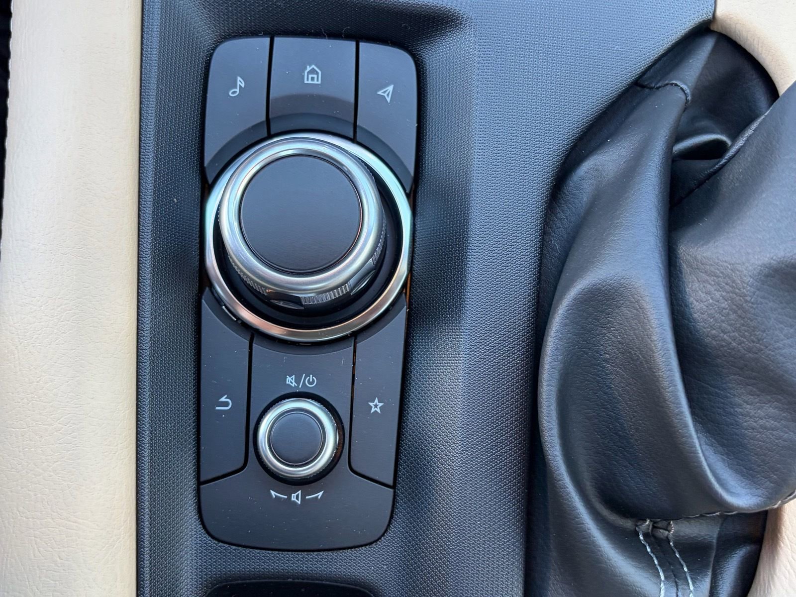 New 2026 MAZDA MX-5 Miata RF Grand Touring w/ Weather Package image 23