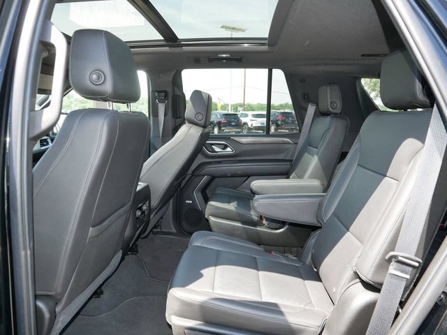Used 2021 Chevrolet Tahoe Z71 w/ Z71 Signature Package AWD/4WD image 17