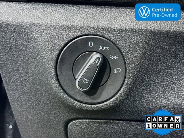 Certified 2024 Volkswagen Jetta S image 10