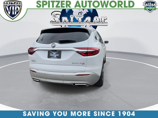 Used 2018 Buick Enclave Avenir w/ Avenir Technology Package AWD/4WD image 8