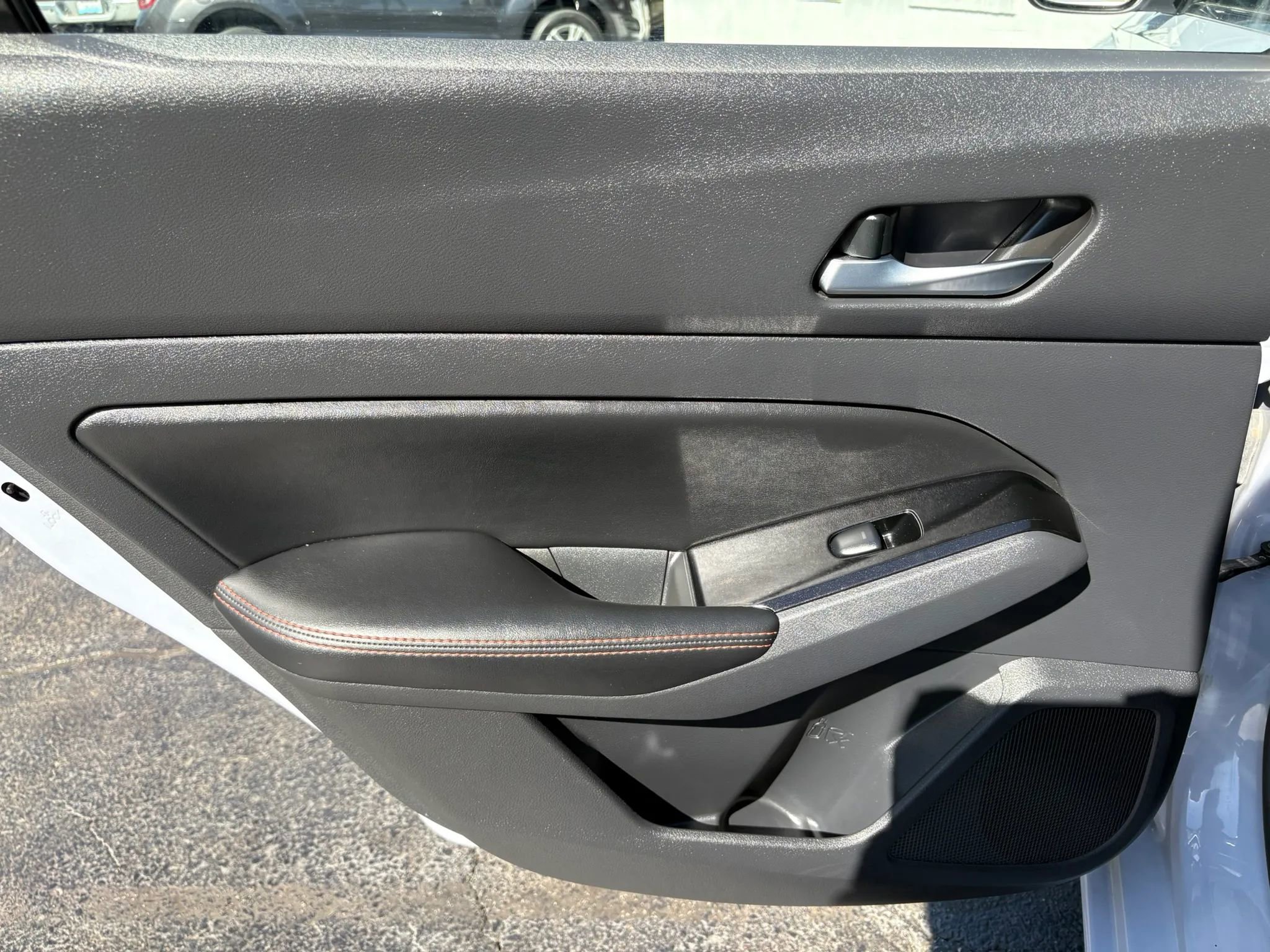 Used 2024 Nissan Altima 2.5 SR image 13