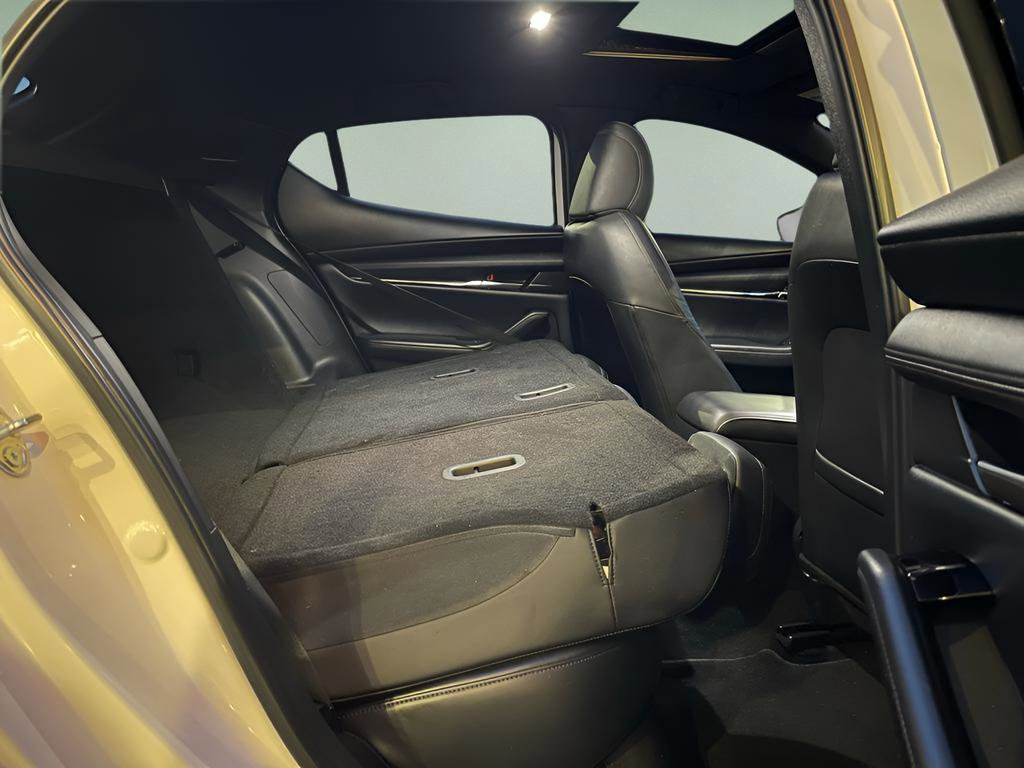 Used 2023 MAZDA MAZDA3 s image 27