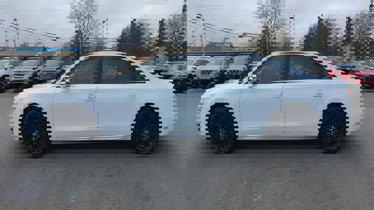 Used 2015 Audi A8 L 3.0T w/ Premium Package image 5