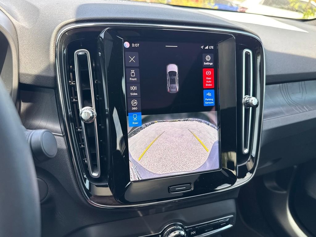 Certified 2023 Volvo C40 P8 Recharge Ultimate AWD/4WD image 20