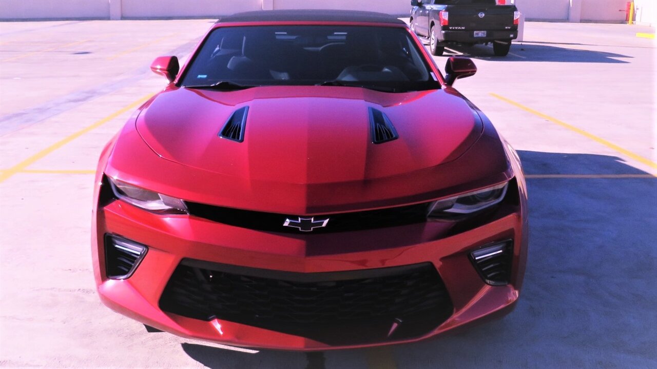 Used 2017 Chevrolet Camaro SS RWD image 5