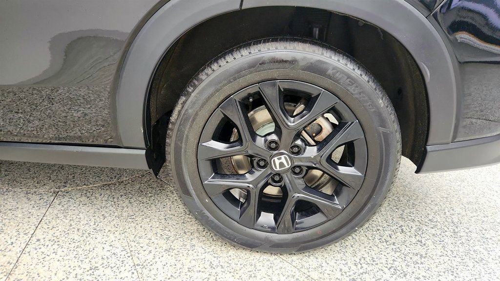 Used 2023 Honda HR-V Sport image 9