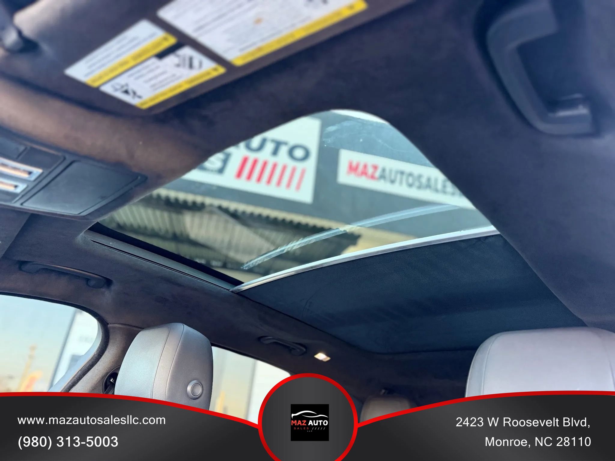 Used 2019 Jaguar F-PACE Premium image 18