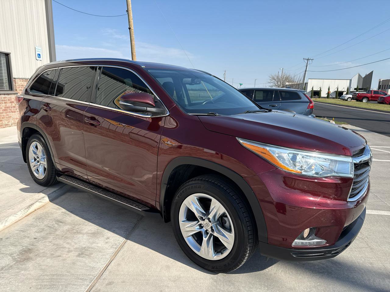 Used 2014 Toyota Highlander Limited image 7