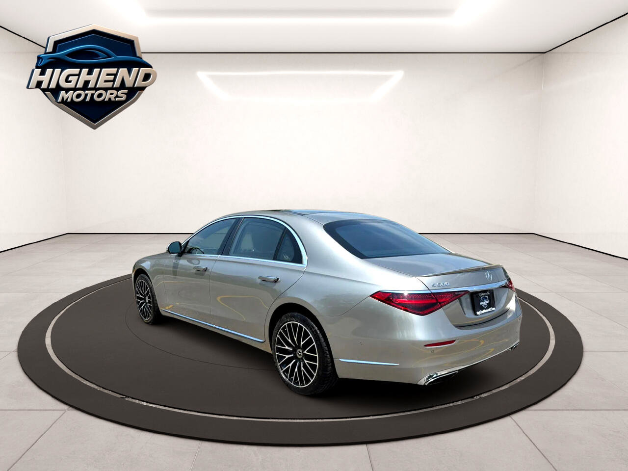 Used 2021 Mercedes-Benz S 580 4MATIC Sedan image 4