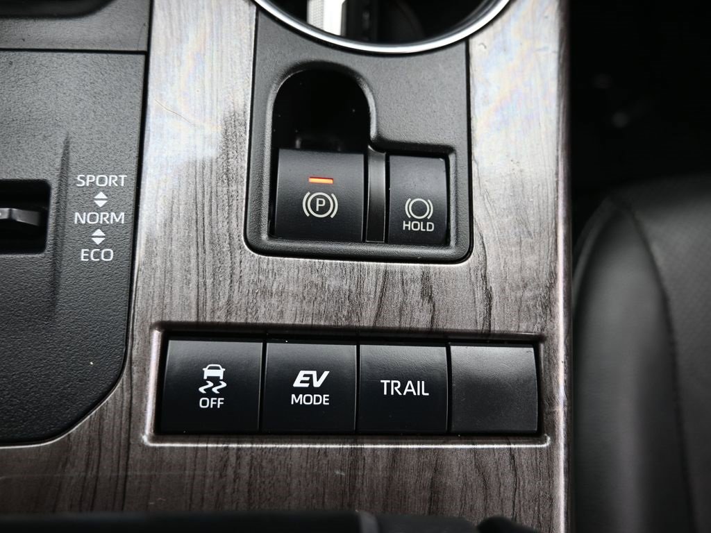 Used 2021 Toyota Highlander Platinum image 23