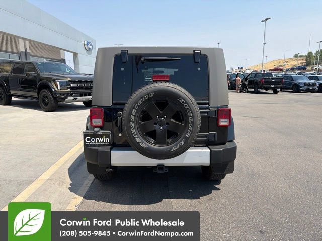 Used 2010 Jeep Wrangler Unlimited Sahara w/ Trailer Tow Group AWD/4WD image 6