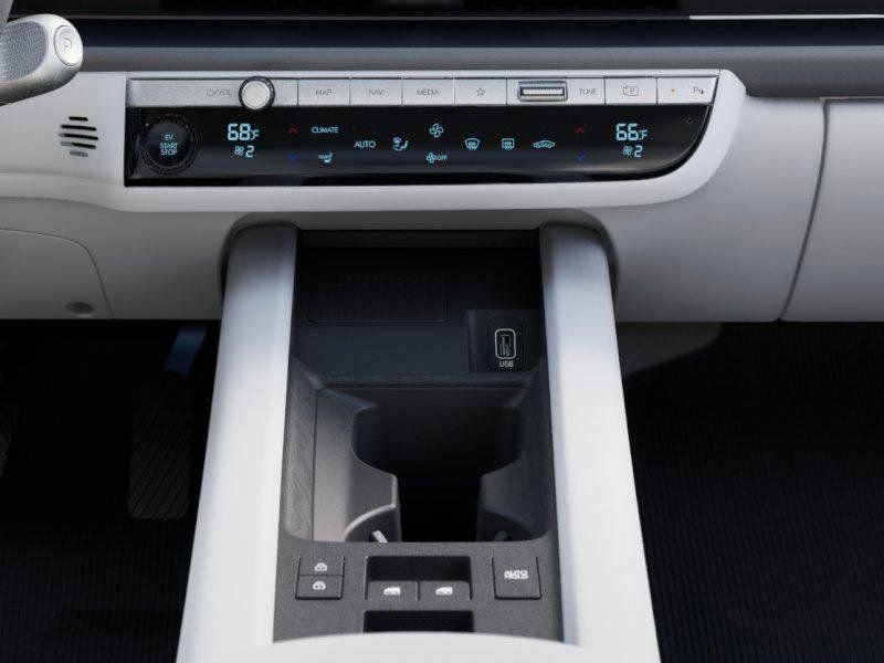 New 2025 Hyundai Ioniq 6 SEL image 16