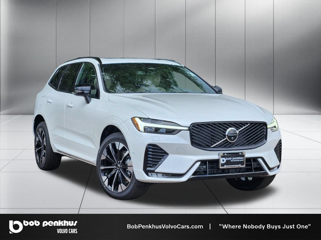 New 2026 Volvo XC60 B5 Plus w/ Climate Package AWD/4WD 360° Tour