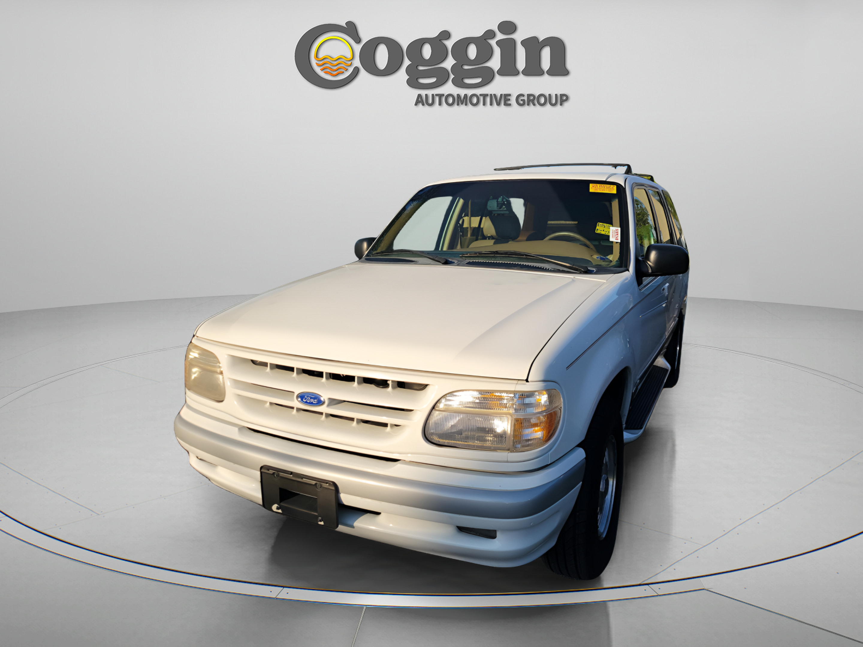 Used 1995 Ford Explorer Eddie Bauer RWD image 2
