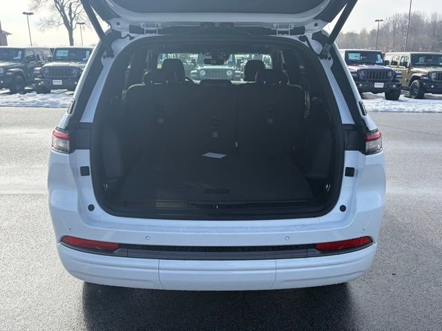 New 2026 Jeep Grand Cherokee Limited AWD/4WD image 7