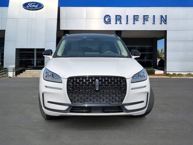 Used 2023 Lincoln Corsair Reserve w/ Equipment Group 201A image 12