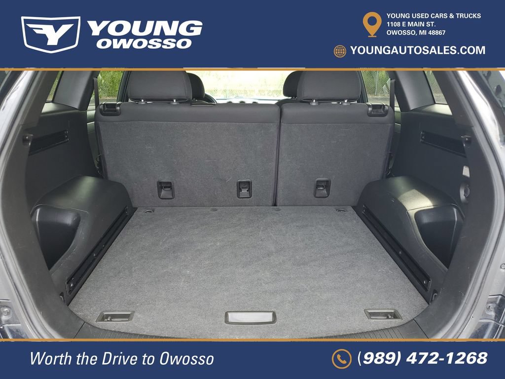 Used 2012 Chevrolet Captiva Sport LT FWD image 24