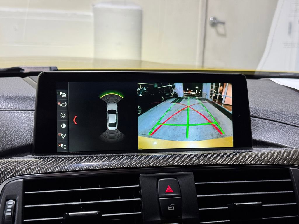 Used 2018 BMW M4 Coupe w/ Competition Package image 12