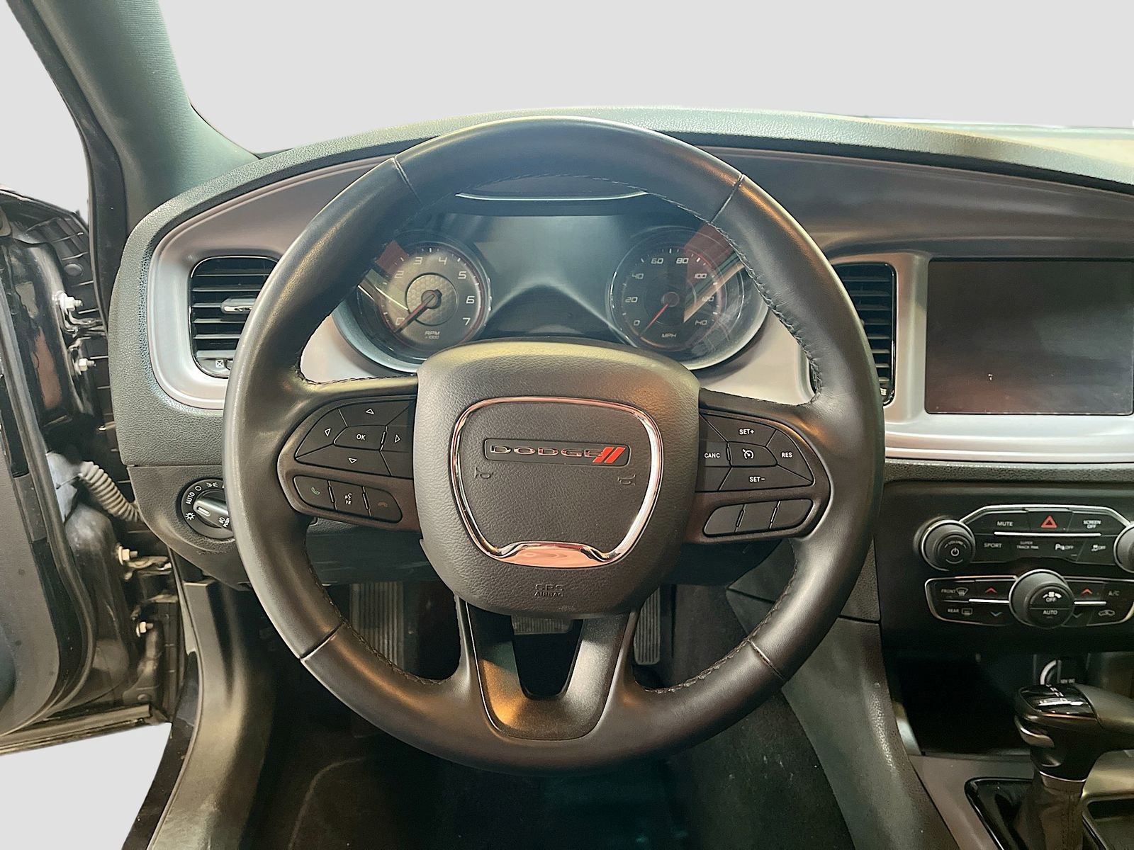 Used 2023 Dodge Charger SXT w/ Blacktop Package AWD/4WD image 11