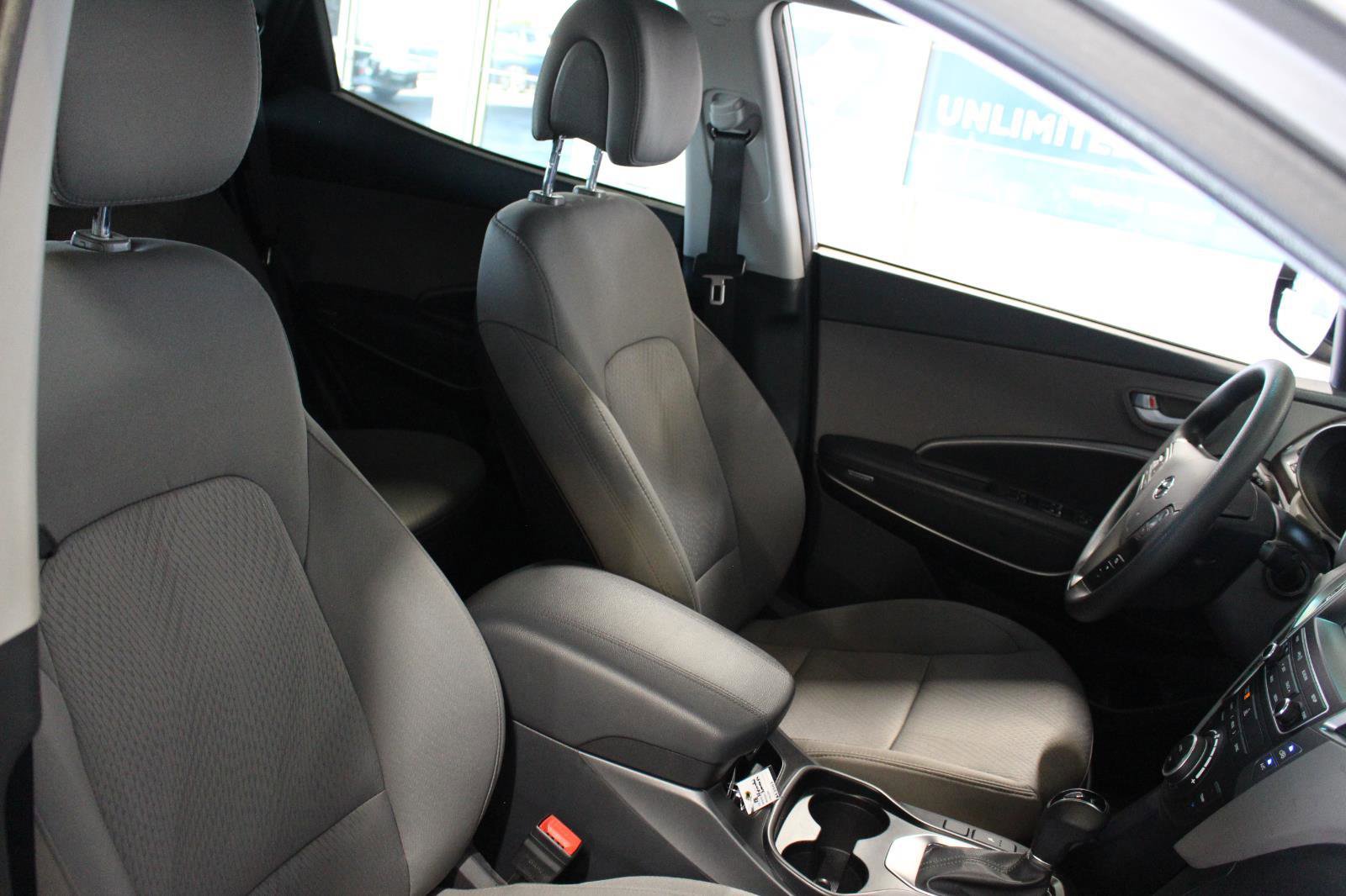 Used 2018 Hyundai Santa Fe Sport w/ 2.4L Value Package 02 image 16