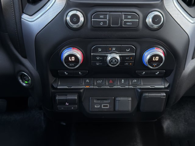 Used 2019 GMC Sierra 1500 SLT AWD/4WD image 24