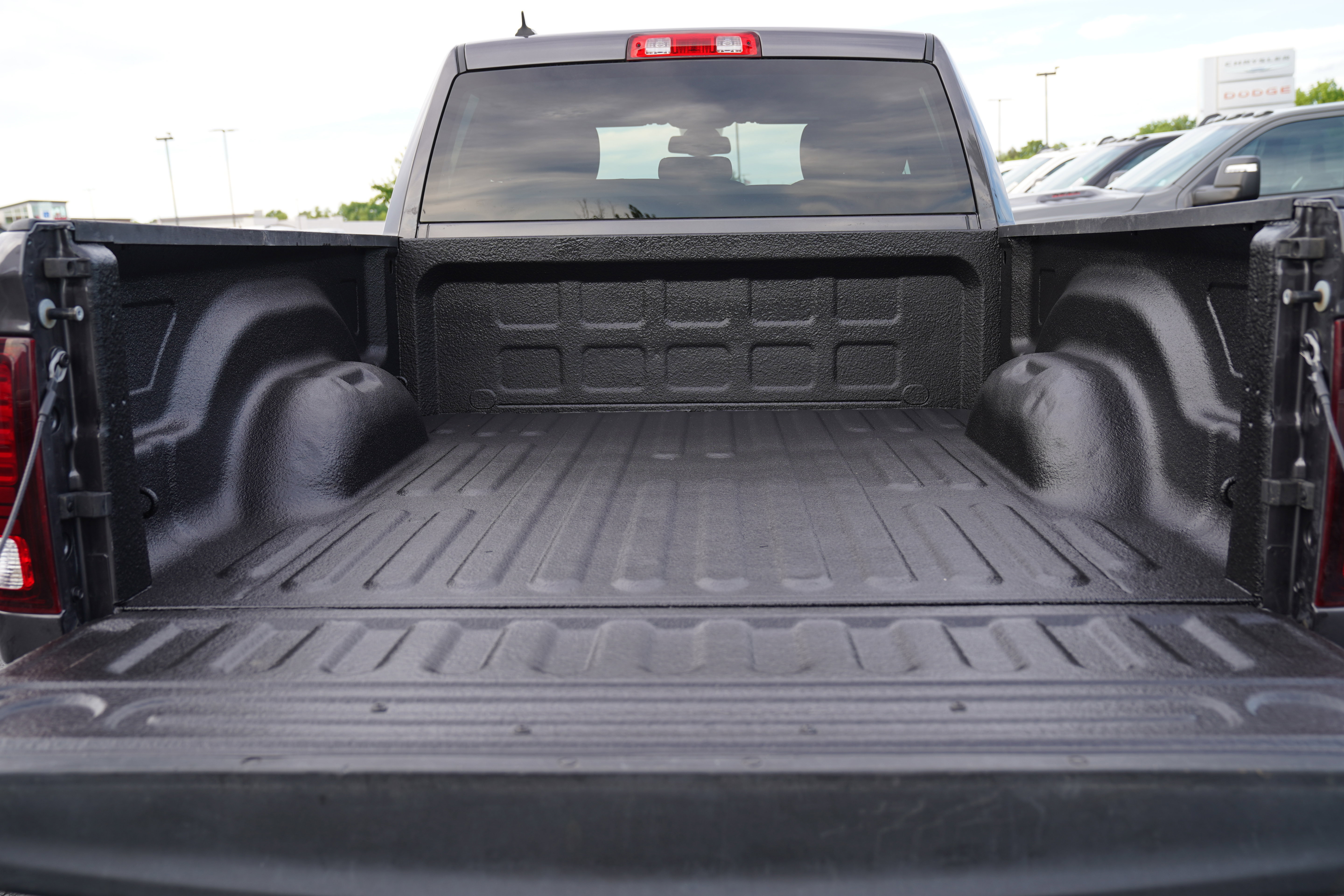 Used 2023 RAM 1500 Warlock w/ Electronics Group AWD/4WD image 7