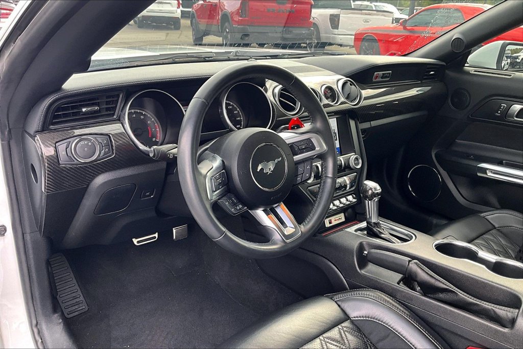 Used 2020 Ford Mustang GT Premium w/ GT Performance Package RWD image 6