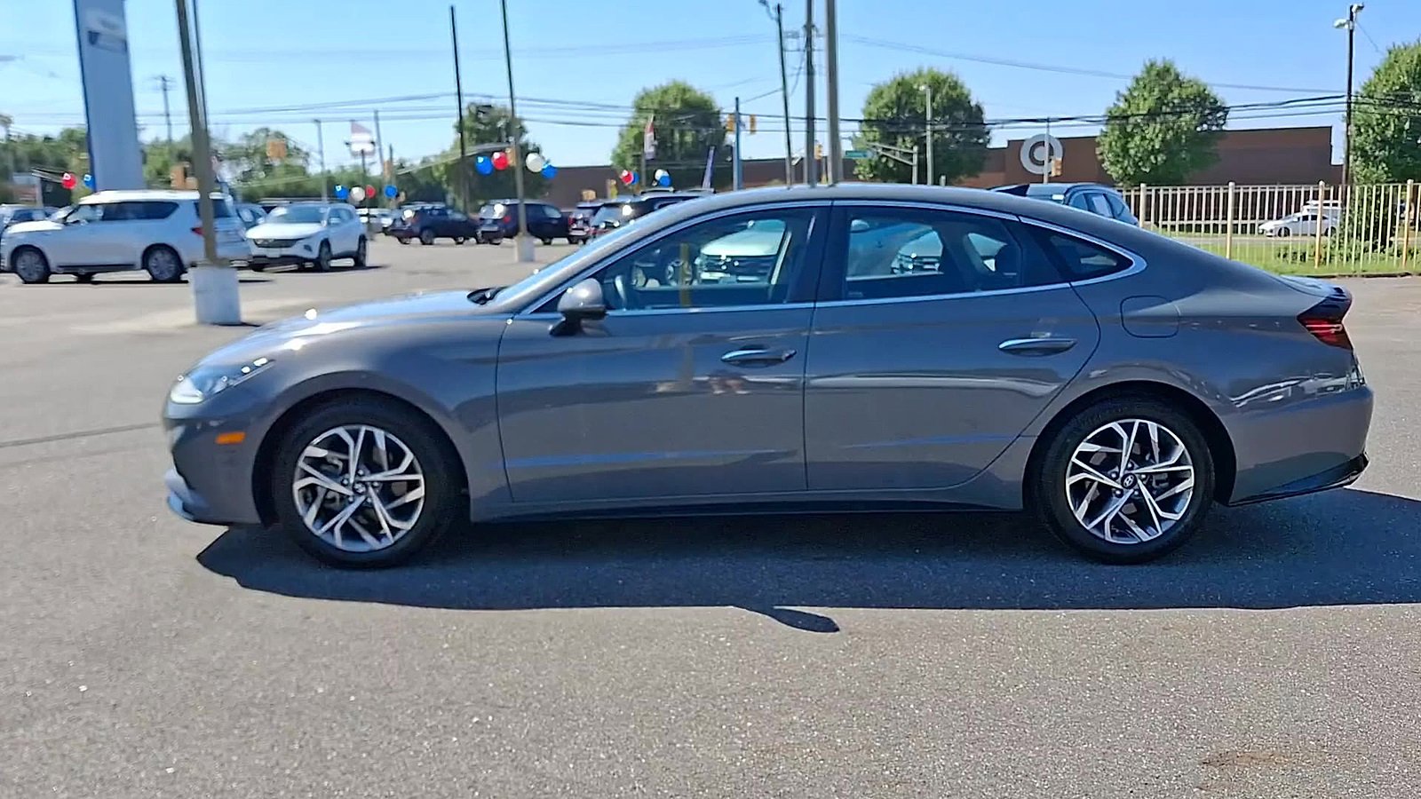 Certified 2022 Hyundai Sonata SEL w/ Convenience Package image 5