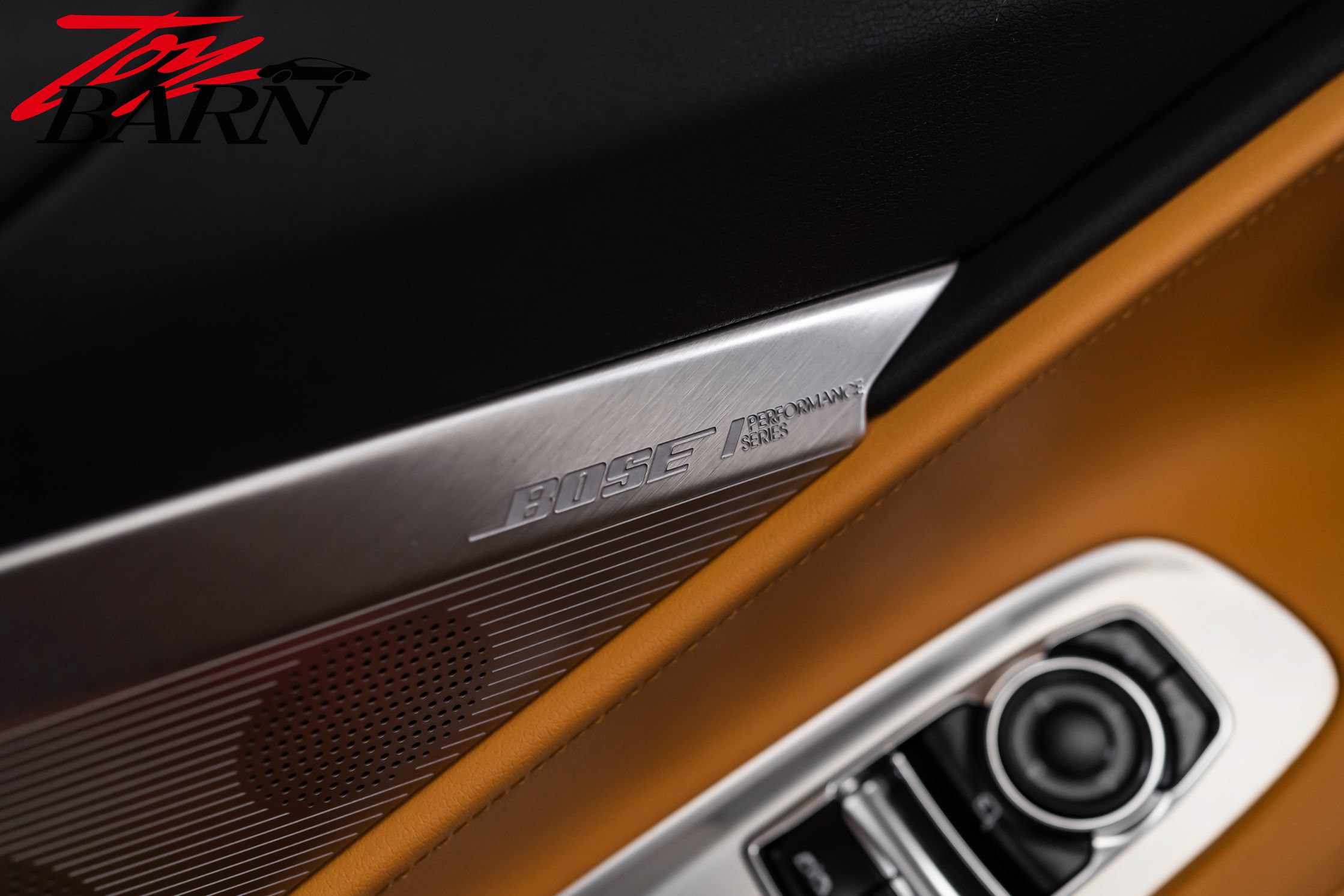 Used 2020 Chevrolet Corvette Stingray Preferred Cpe w/ 2LT Preferred Equipment Group RWD image 27
