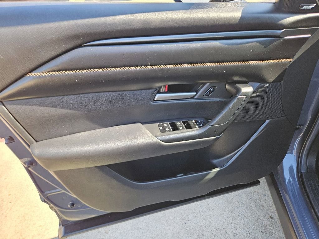 Used 2025 MAZDA CX-50 AWD 2.5 Hybrid w/ Premium Pkg image 14