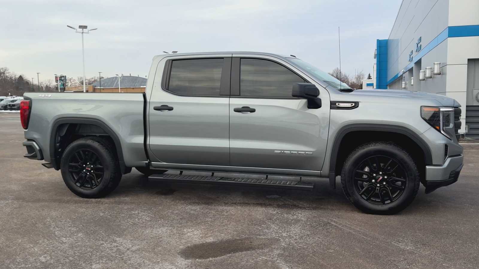 Certified 2025 GMC Sierra 1500 Pro w/ Graphite Edition image 9