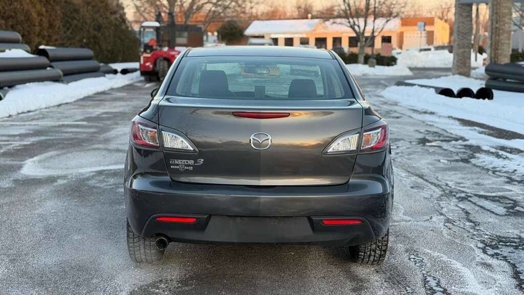 Used 2010 MAZDA MAZDA3 i Touring FWD image 6