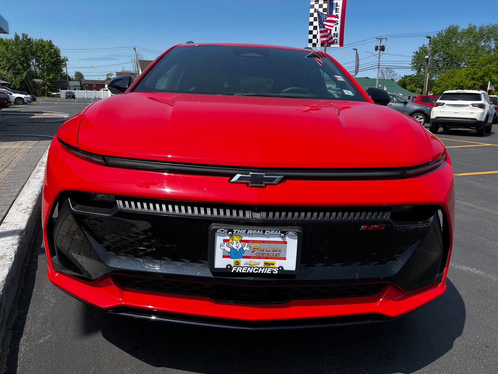 Used 2025 Chevrolet Equinox EV RS image 2