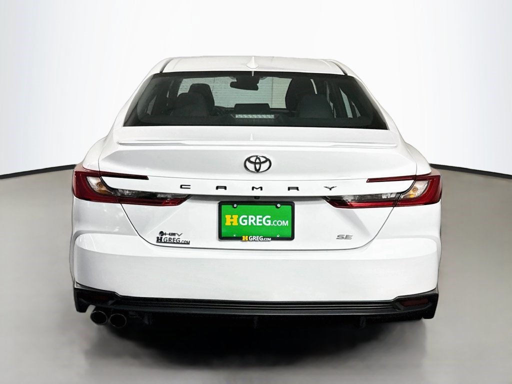Used 2025 Toyota Camry SE FWD image 8