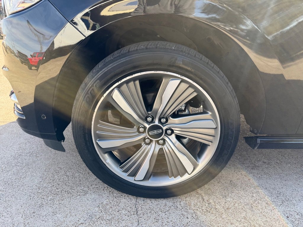 Used 2018 Lincoln Navigator L Reserve w/ Technology Package image 13