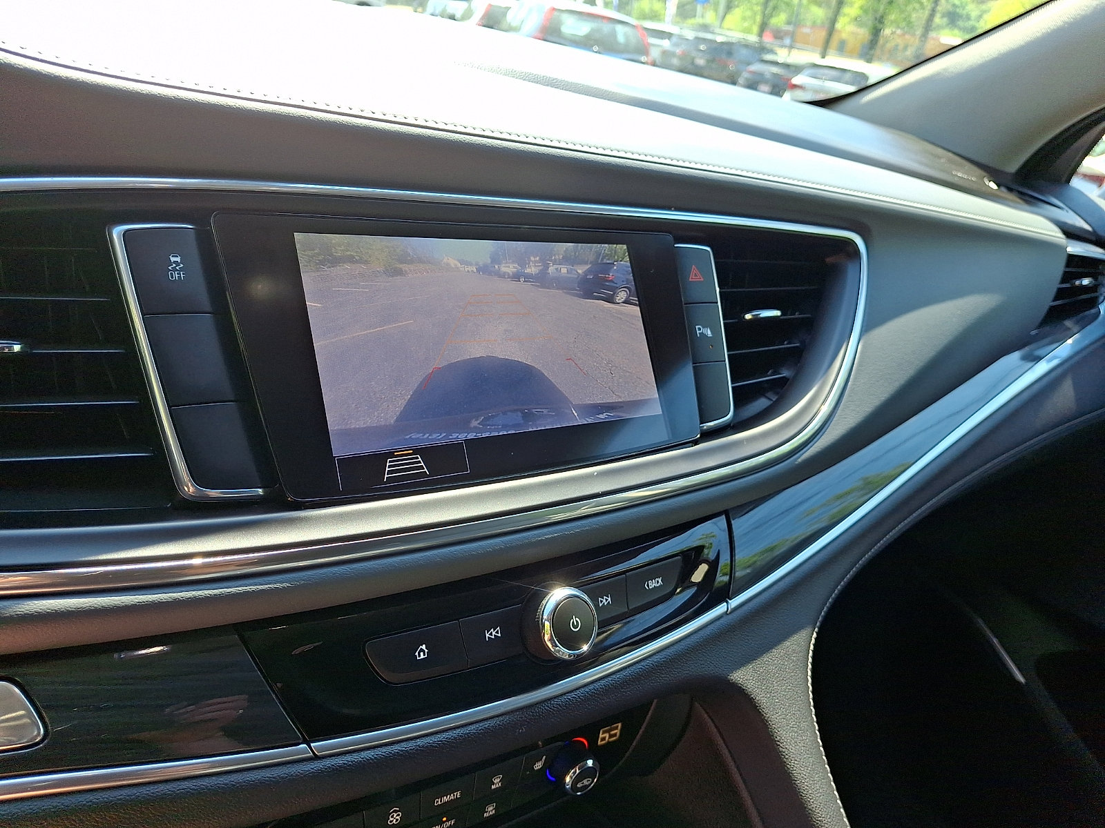 Used 2020 Buick Enclave Essence w/ LPO, Floor Liner Package FWD image 24
