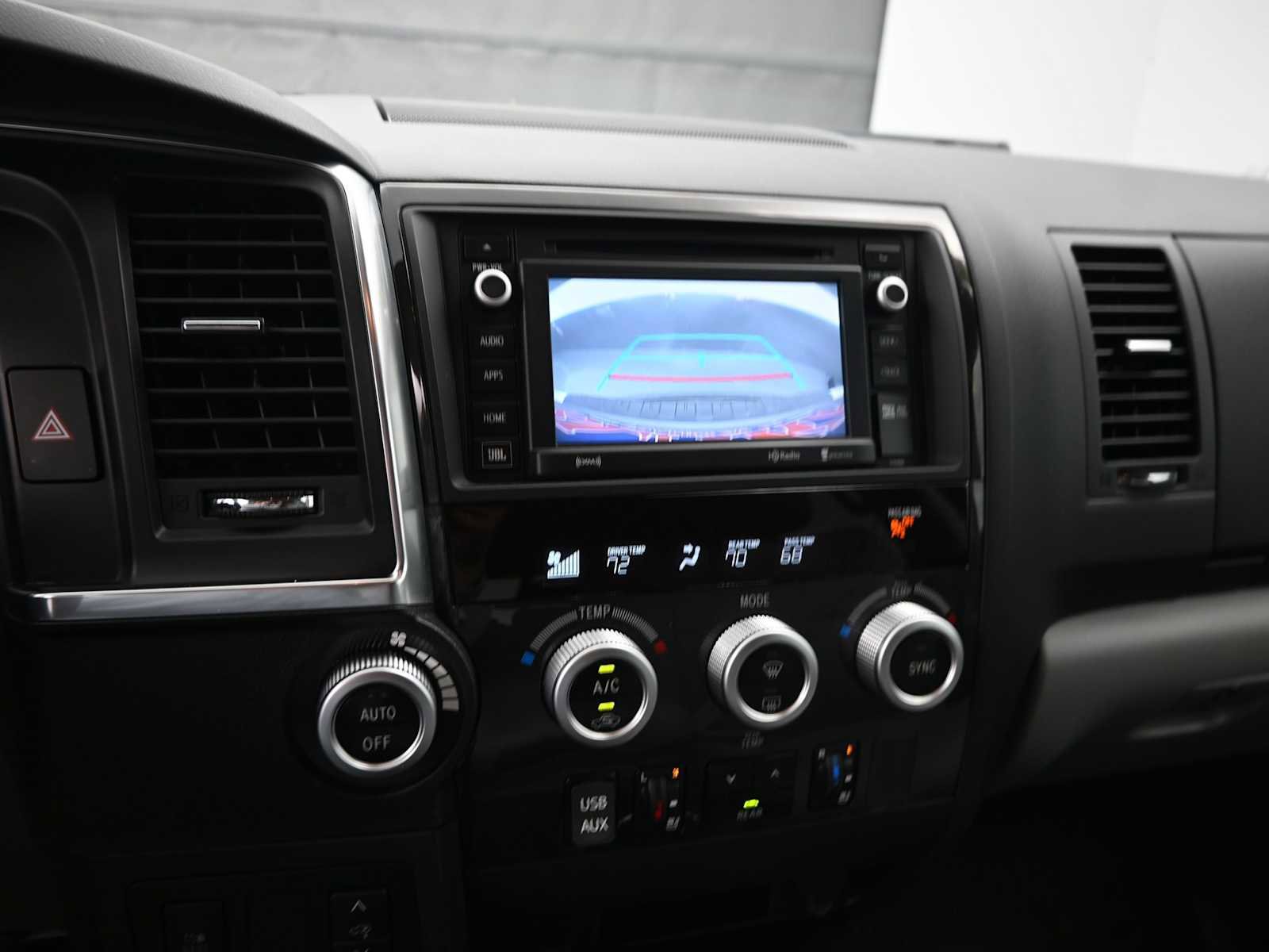 Used 2019 Toyota Sequoia Platinum RWD image 7