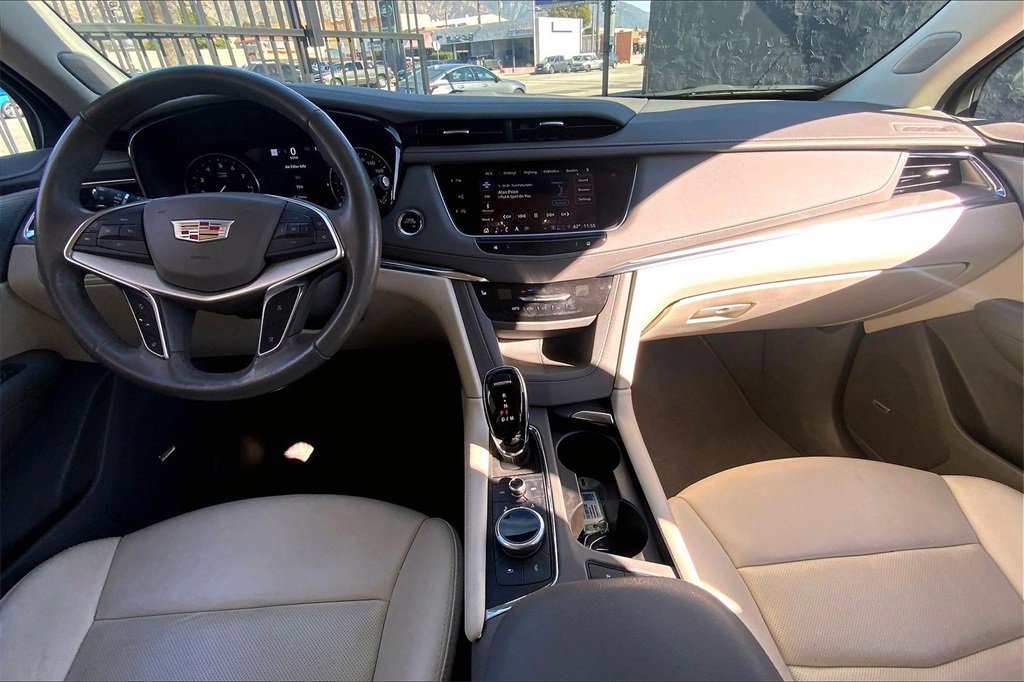 Certified 2023 Cadillac XT5 Premium Luxury w/ Technology Package image 15