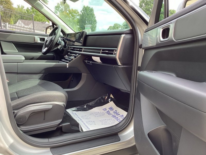 New 2027 Hyundai Santa Fe SE AWD/4WD image 12