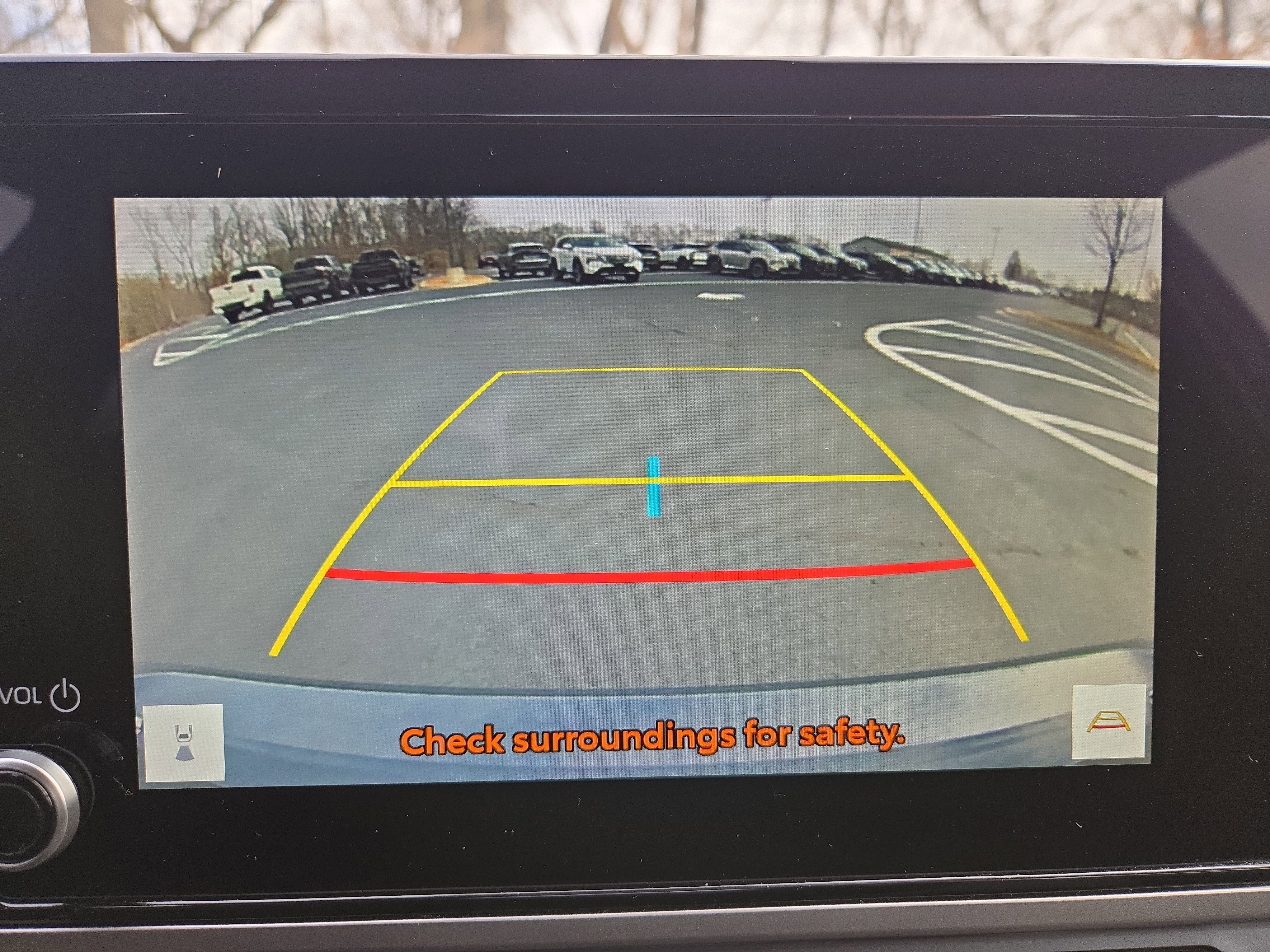 Used 2025 Toyota Camry SE image 19